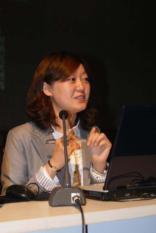 钟琴老师为南京临汾旅先锋攻坚营全体官兵开展《情绪调节 心理减压》